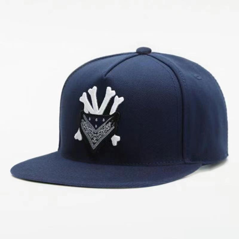Új divatos baseballsapka Férfi Cool Hip Hop Sapkák Felnőtt Lapos Peak Letter Személyre szabott hímzett snapback sapkák Férfi Női Gorra