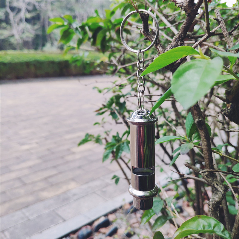 Policijas svilpes tērauda militārās svilpes ar virvi āra sporta treniņu rīki dzīvības glābšanas aprīkojums