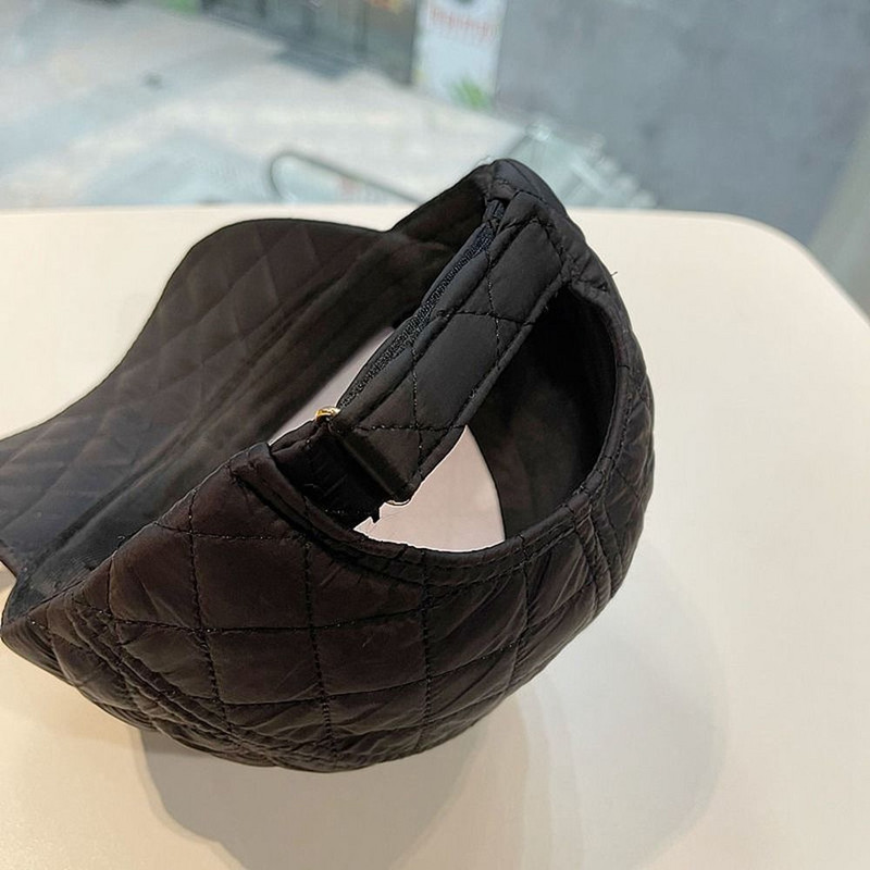 Zimska puhasta pamučna karirana topla bejzbol kapa s izvezenim C-slovom Ležerni jednostavni šeširi za žene Šešir na preklop Ženska hip hop kapa