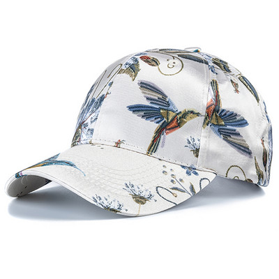 Új divatos női nyakkendő festéksapka Többszínű, szabálytalan nyomtatású baseballsapka női szabadtéri utcai viselet nyári sapkák sapkák