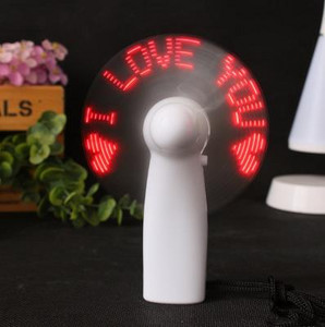 1vnt Mini LED spalvingos šviesos ventiliatorius, nešiojamas rankinis aušinimo ventiliatoriaus akumuliatorius su dirželiu, mirksinčiu LED ventiliatoriumi studentams idealūs dovanų ventiliatoriai