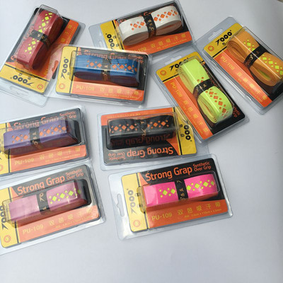 2 vnt mažmeninės prekybos TOPO storos klampios batmintono antklodės, teniso raketės, 2 spalvų perforuotos kortos pakavimo kokybiškos prakaito juostos