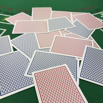 Водоустойчиви 1 бр. Покер пластмасови карти за игра Hot Top Grade Texas Hold\'em Baccarat Глазура Голям брой 63*88 мм Настолни игри
