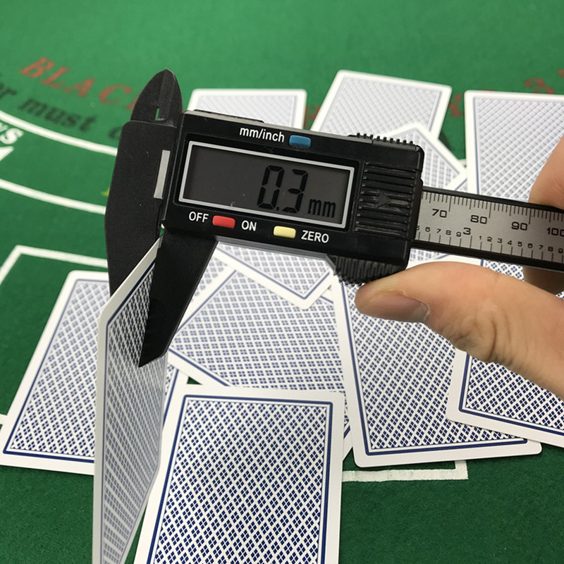 Vízálló 1 db póker műanyag játékkártyák, csúcsminőségű Texas Hold`em Baccarat cukormáz, nagyszámú 63*88 mm-es társasjátékok