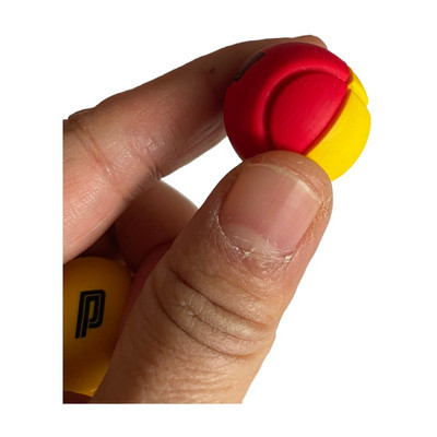 4 DB Kiskereskedelmi Labdák Tervek Teniszütő rezgéscsillapítók Szilikon ÚJ Teniszütő lengéscsillapító