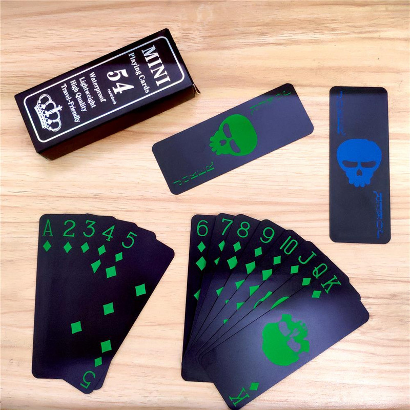 54 kartice/špila Novi uzorak Baccarat plastične vodootporne mini crne karte za igranje Igra Texas Poker karte Karte za društvene igre