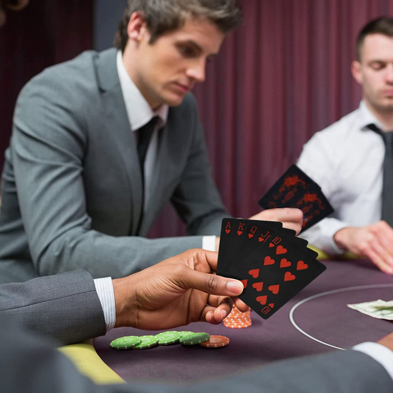 Vízálló PVC matt átlátszatlan játékkártyák műanyag társasjáték Texas Black Rose póker kártyák Tarot játékkártya varázslatos ajándék