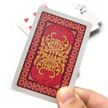 2022 Нов стил PVC изцяло пластмасови водоустойчиви карти за игра Дебели издръжливи карти за игра Покер Настолни игри Покер комплект 58*88 мм карти