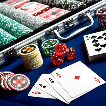 Mini Deck Of Cards Μίνι κάρτες πολλαπλών χρήσεων Παίζοντας κάρτες μίνι πόκερ Παίζοντας χαρτιά για εφήβους και ενήλικες καινοτομία Παρόν πάρτι