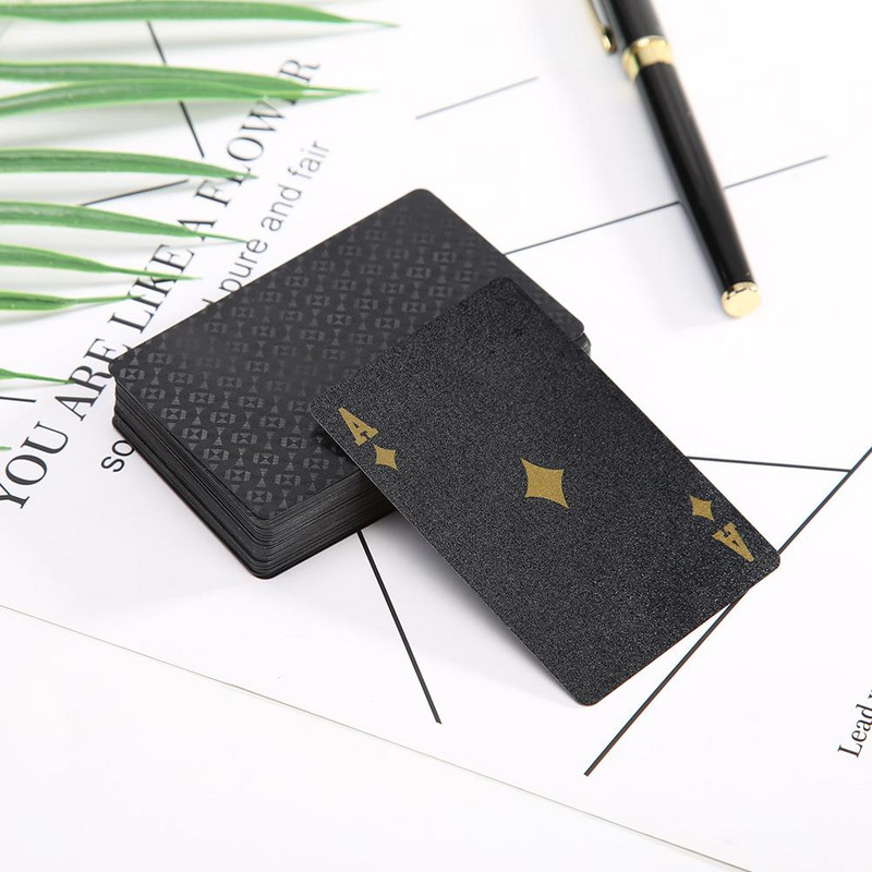 Cărți de joc Joc de poker din plastic Fabricare cu pricepere Calitate superioară Multifuncțional Anti-zgârieturi Durabil Cadou creativ