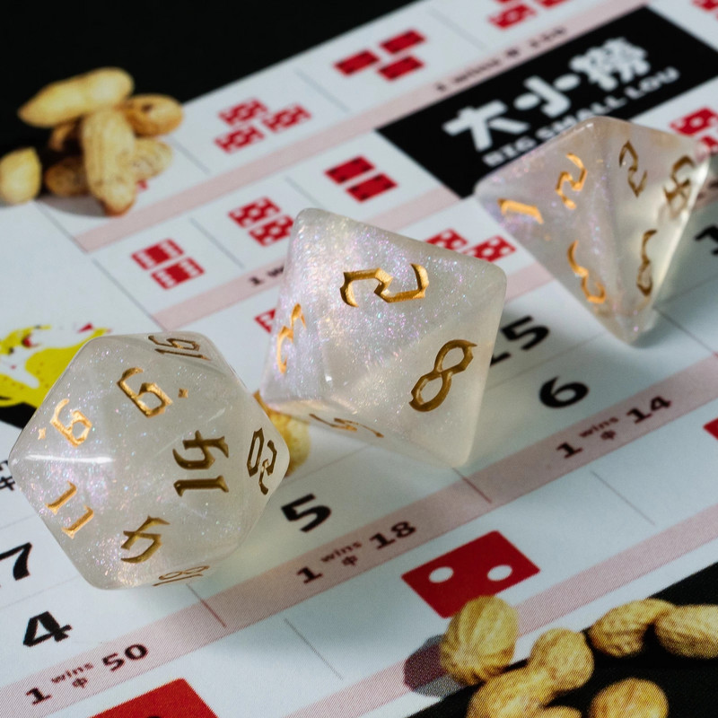 Poludie 7db/szett DND kocka szettek Új fehér csillogó poliéderes kocka D4 D6 D8 D10 D% D12 D20 szerepjátékos társasjátékos RPG kockákhoz