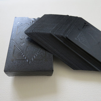 1 тесте черни пластмасови карти за покер Glod сребърни карти за игра Домашна настолна игра Семеен домашен подарък Модел на роза