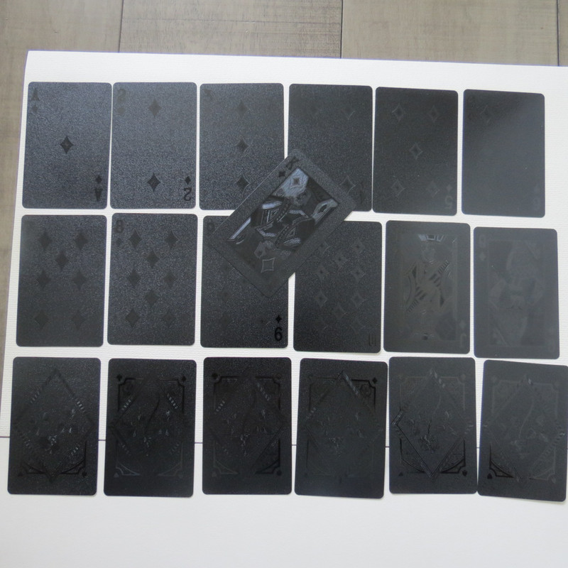 1 pachet Cărți de poker din plastic negru Glod Silver Cărți de joc Acasă Joc de masă Familie Casă Cadou Model trandafir