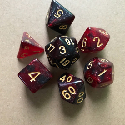 7tk/komplekt Lauamäng Mitmevärviline mitmetahuline mitmetahuline mängutäring Dungeons`ile ja draakonile DND RPG MTG 4 6 8 10 12 20 D4-D20