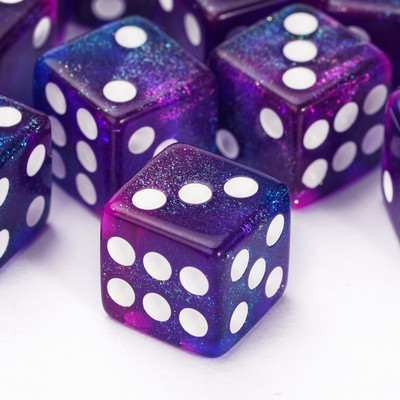 Poludie 10 db D6 12 mm-es mini dobókocka hat oldalas szerencsejátékok kocka klubbulihoz RPG társasjáték bár asztali kiegészítők