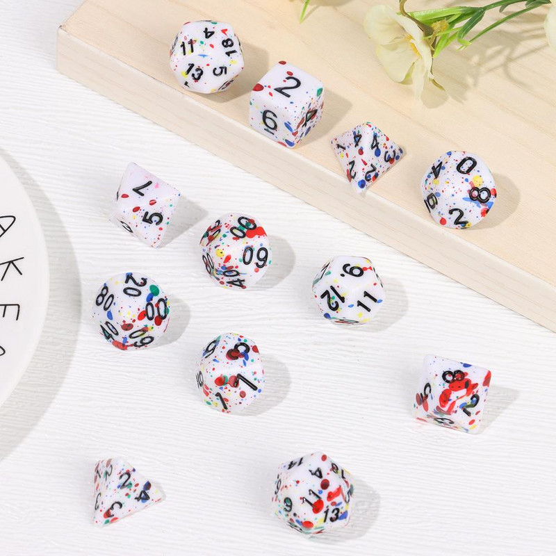 7 tk/komplekt TRPG jaoks DND Glitter Polyhedral Gift Iidescent täringukomplekt Täringud mängutarvikud