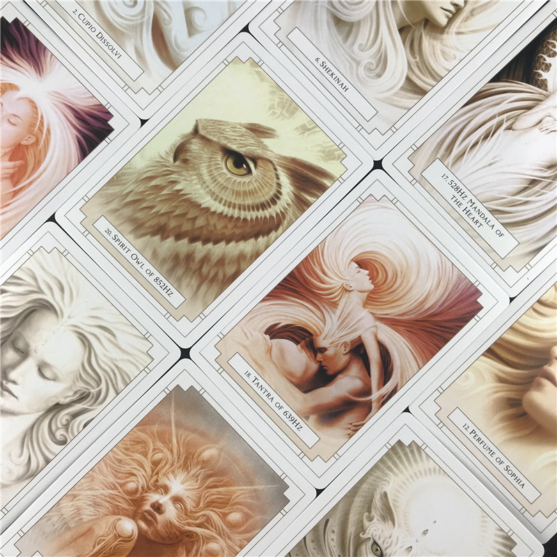 Tarokaardid Valge valgusega Oraakli lauamängud Täiskasvanud lastele Juhendamine Saatuse ennustamine Mängukaarditekk lauamäng