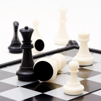 32 τμχ Μίνι σετ σκακιού Πτυσσόμενη πλαστική σκακιέρα Ελαφρύ επιτραπέζιο παιχνίδι Σπίτι Φορητό παιδικό παιχνίδι εξωτερικού χώρου