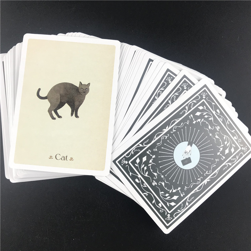 Το Literary Witches Oracle Cards Deck απαντά σε ερωτήσεις σχετικά με τη δημιουργική ζωή και το πνευματικό σας ταξίδι