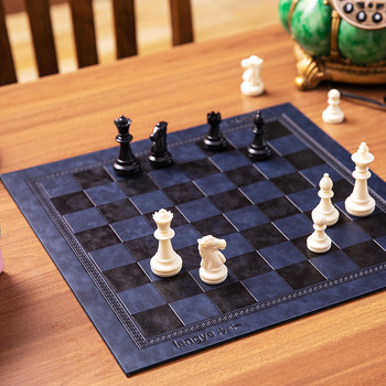 2022 Νέα δερμάτινα διεθνή επιτραπέζια παιχνίδια σκακιού Mat Checkers Universal Chessboard
