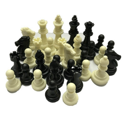 Asztali játék sakk műanyag sakkkirály magas 49mm magas kb 80 gramm sakktábla nélkül
