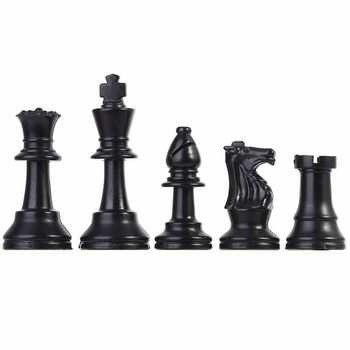 32 бр. Пластмасови шахматни фигури Chessmen International Word Chess Set Black & White Chess No Chessboard Game Развлекателен аксесоар