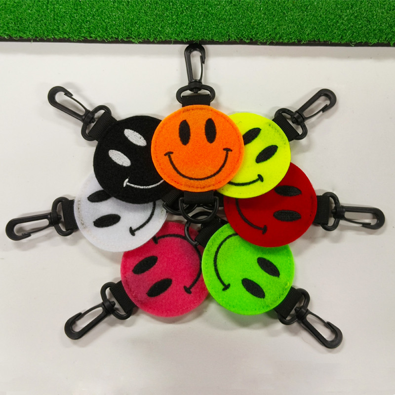 Golf Magic Tape Hang Kindad Rätik Polüester naeratav Näo Kahepoolne pühkimine Karabiiniga Kaasaskantavad värvilised golfitarvikud