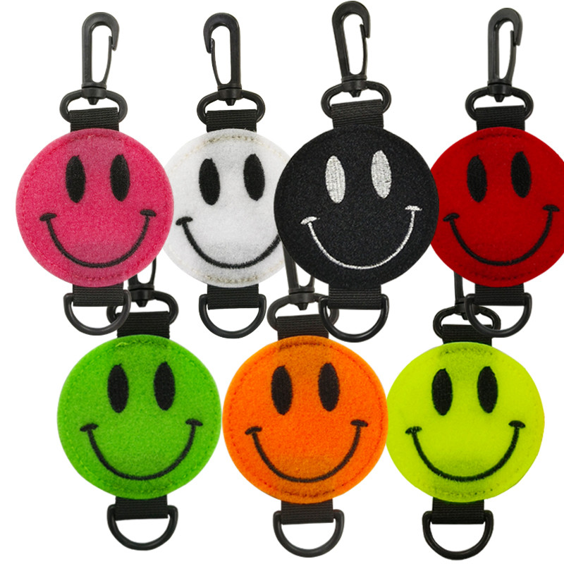 Golf Magic Tape Hang Kindad Rätik Polüester naeratav Näo Kahepoolne pühkimine Karabiiniga Kaasaskantavad värvilised golfitarvikud