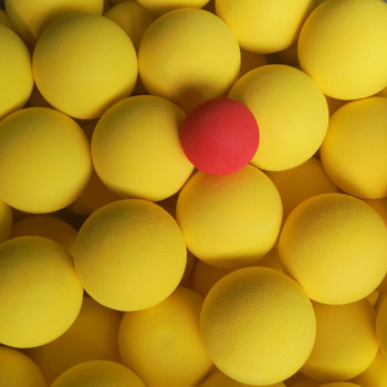 Διάμετρος 60 χιλιοστών απαλό φως μπάλες γκολφ 4 χρώματα Μπάλες παιχνιδιών κόκκινες κίτρινες μπλε πράσινες μπάλες από αφρό EVA Ακίνδυνο δώρο τένις για παίκτες του γκολφ