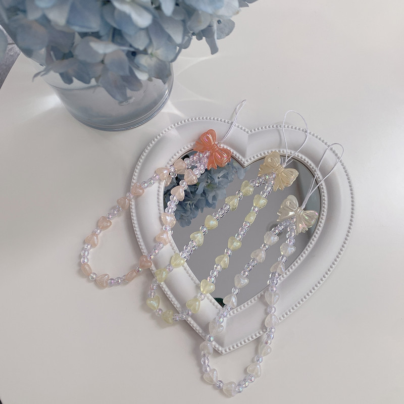 Madinga širdelės karoliukais, perlų karoliukais su karoliukais, subtiliais dirželiais, apsaugančiais nuo praradimo mobiliojo telefono grandinėlė moterims, žavingi papuošalų priedai