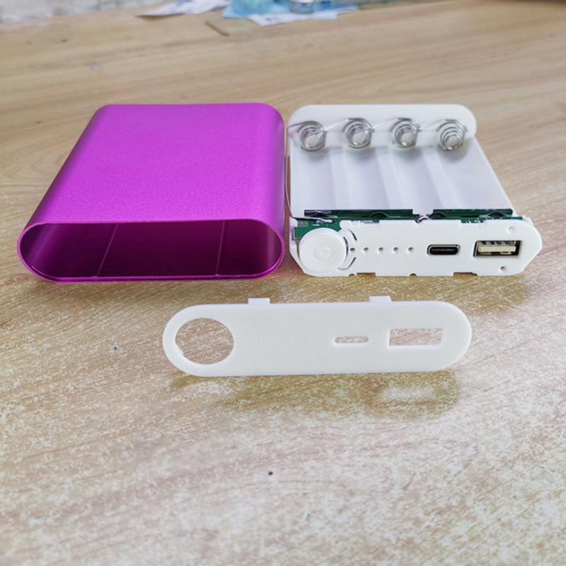 Praktično ergonomsko 4-ćelijsko 18650 baterijsko kućište za napajanje mobitela s visokom stopom pretvorbe Poslovno kućište za napajanje mobitela od aluminijske legure