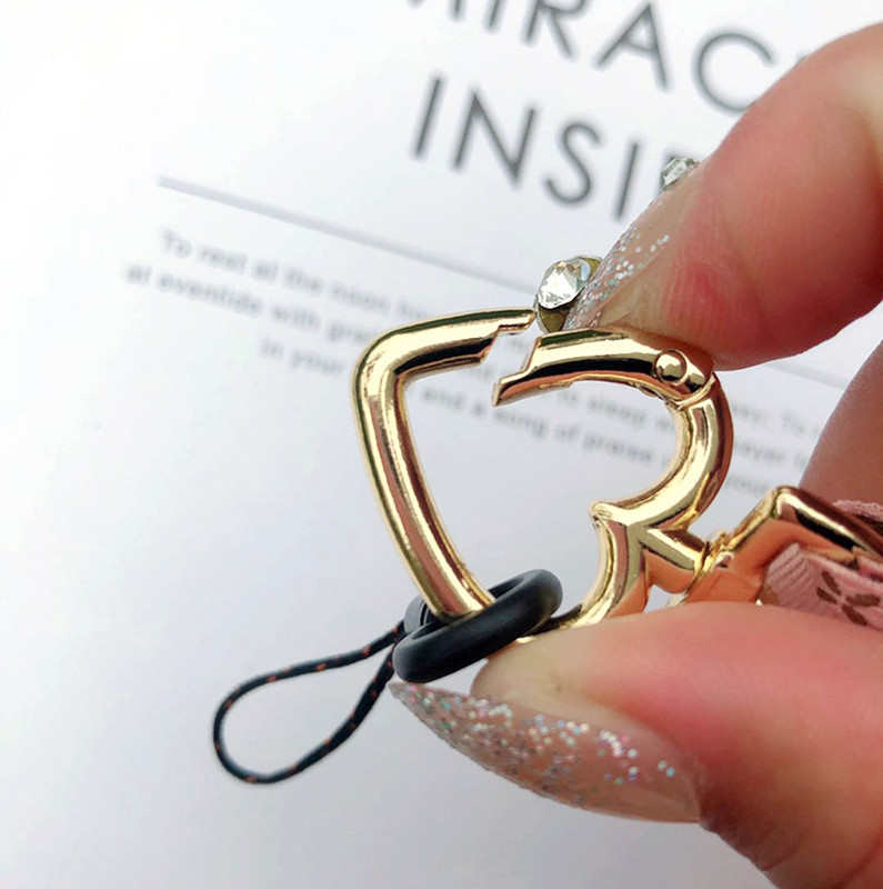 Hosszú mobiltelefon akasztókötél akasztó nyakba kötélszíj munka márka kulcs akasztó kötél nem nyak aranyos női csukló kötél