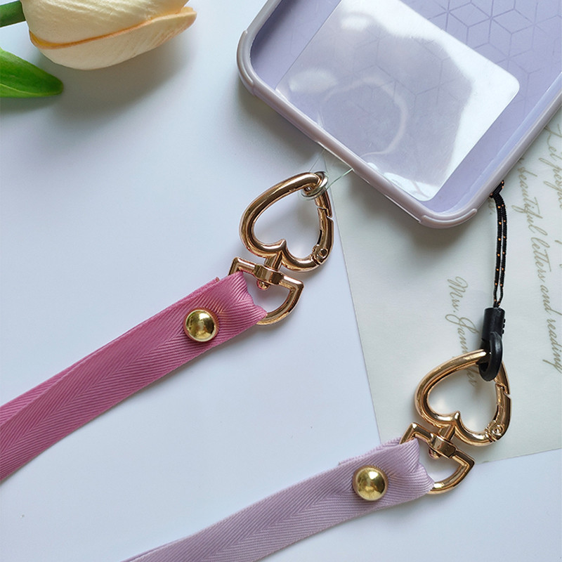 Love Button Mobiltelefon Zsinór ejtésgátló kötél Selymes zsinór színes medál kulcstartó U Shield medál