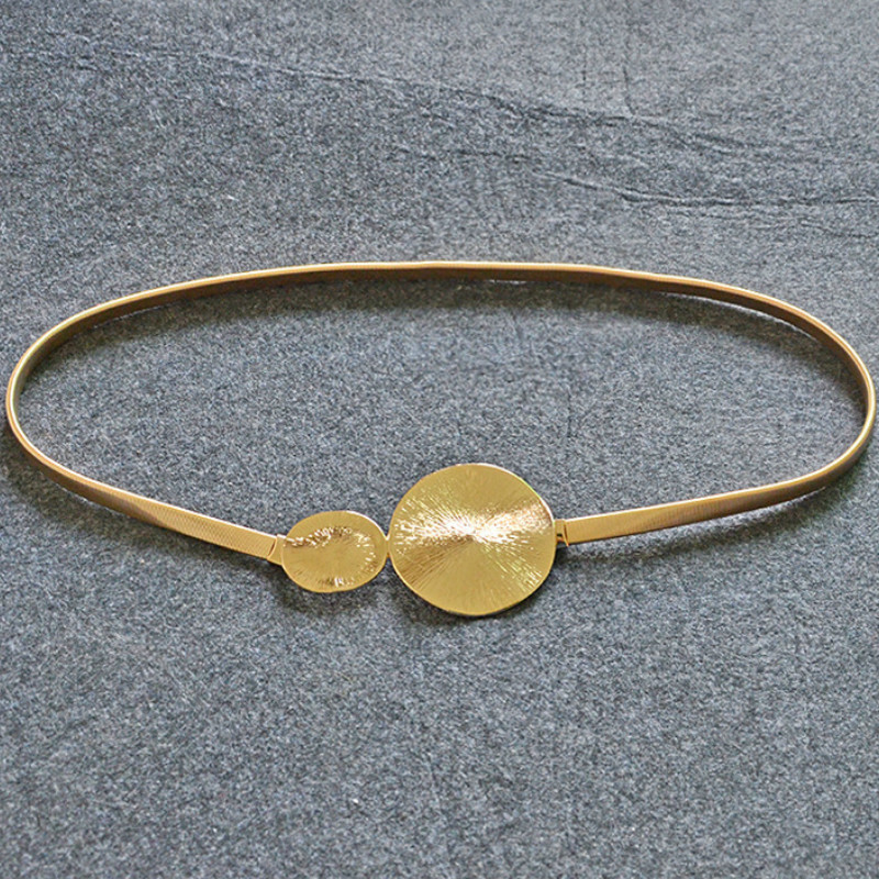 Rugalmas fém deréköv ruhákhoz Fém ezüst arany színű női övek sztreccs vékony női kerek levelű csat női övek