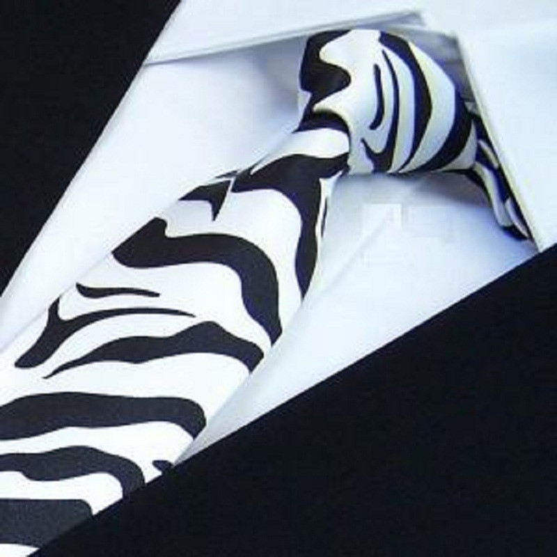 HOOYI 2019 Slim Ties Skinny Tie Meeste lips Polüesterruuduline moodne kaelaside must valge ruuduline kikilipsud liblikas