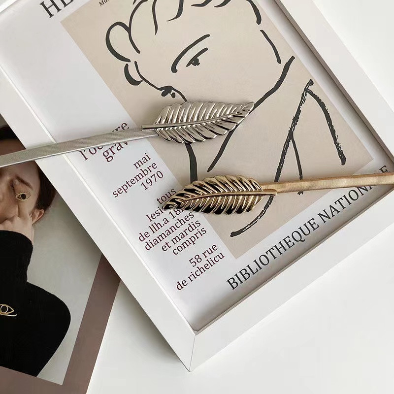 Elasztikus fém deréköv arany virágos levél alakú öv női tervezői ruhák sztreccs vékony pántos női állítható derékpánt