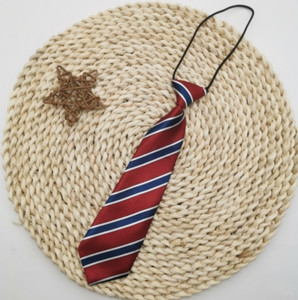 Gyermeknyomtatás Gyermek brit fiúk általános iskolás lányoknak középiskolai egyenruha, teljesítmény csokornyakkendő csokornyakkendő és nyakkendő öltöny