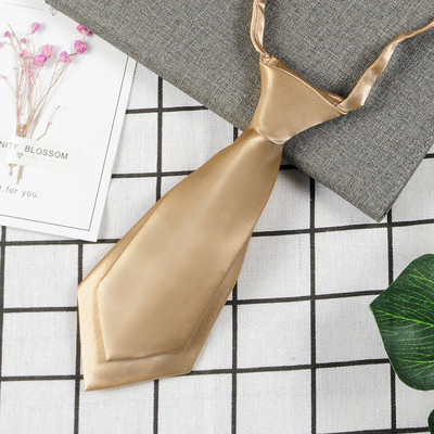 Lips Polüester Meeste naiste särgid Üliõpilaste koolivormi karjäär Lihtne kahekihiline lühike väike lips Klassikalised trendikad kingitused