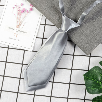 Lips Polüester Meeste naiste särgid Üliõpilaste koolivormi karjäär Lihtne kahekihiline lühike väike lips Klassikalised trendikad kingitused