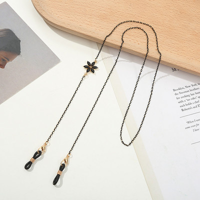 Új divat Evil Eyes Fém Szemüvegek Láncmaszkok Akasztókötél Női Retro Pearl Napszemüvegek Fenntartó maszk láncok Kiegészítők