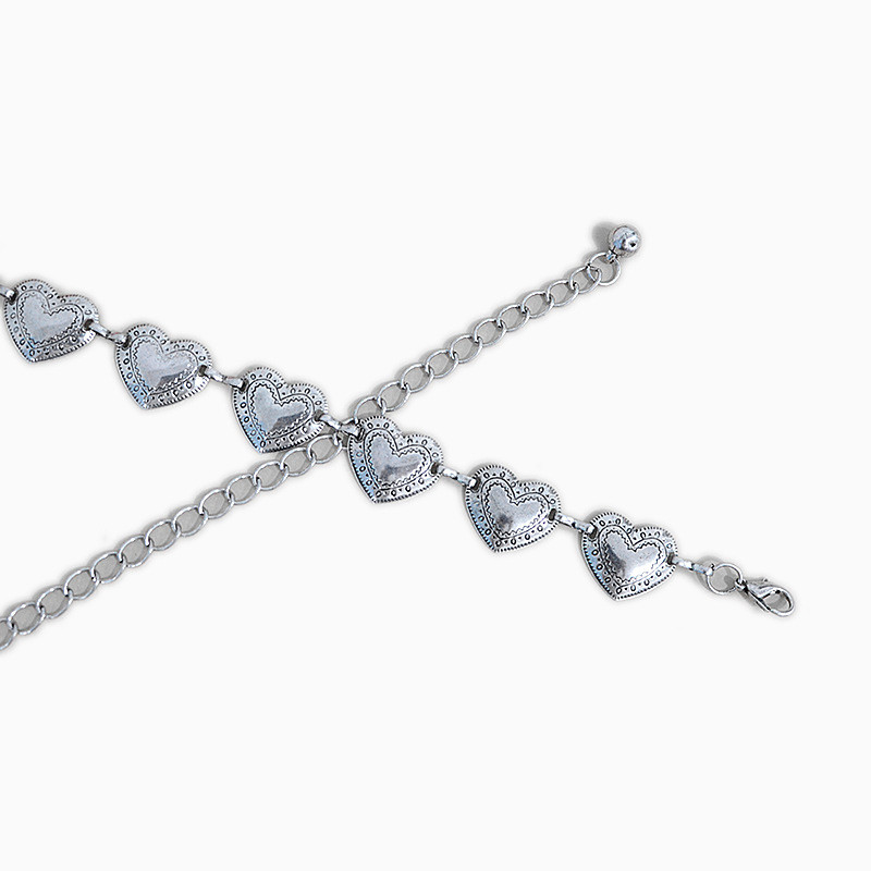 Új, egyedi szív alakú fém öv női divat szerelmes lánc övek Női farmer ruha derékpánt márkatervezés 2022