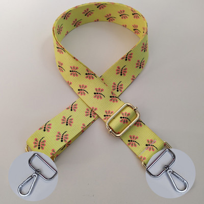 Kontrasztos, világos vonalú csíkos táskapánt Női válltáska öv, állítható széles pántos táskarészek Női futártáska fogantyúja