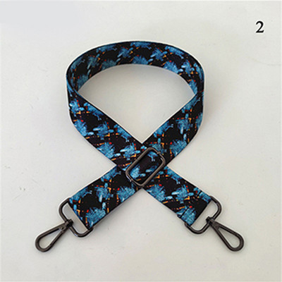 Kontrasztos, világos vonalú csíkos táskapánt Női válltáska öv, állítható széles pántos táskarészek Női futártáska fogantyúja