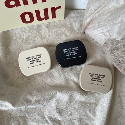 Retro minimalista kontaktlencse tok Férfi levéllencse tartó tükörrel Hordozható utazási szett szemüveg tok Ajándék lánynak