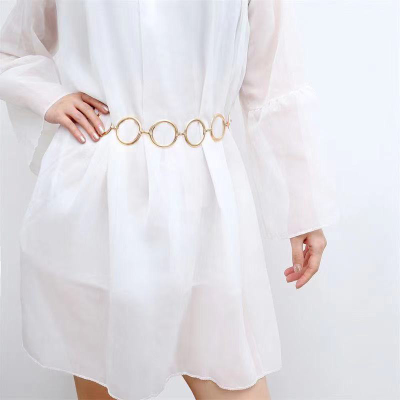 Divat női fém lánc öv Luxus márka nagy fém gyűrű derékpánt ruha kabát szoknya hölgy dekoratív arany ezüst derékpánt