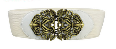 Női divat elasztikus övek tervező luxusmárka Love Heart fém csatos derék ruha kabát pulóver dekoratív derékpánt