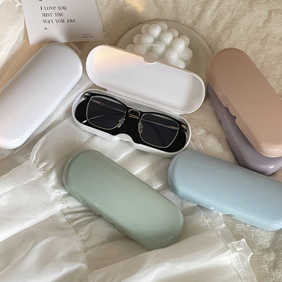 Калъф за очила в кремав цвят Дамски преносими сладки слънчеви очила Кутия за съхранение на очила за късогледство Очила за пътуване Защитен органайзер