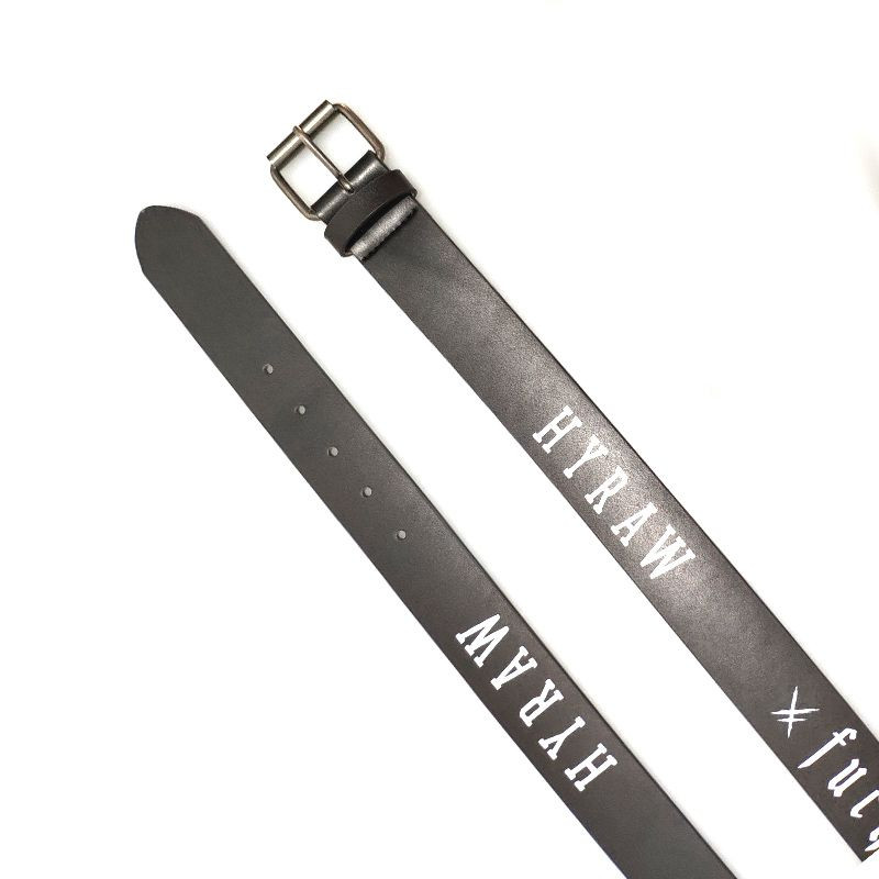 szerelmesek derék farmer öv menő vad fiatal pár nadrág pántok barátnő és barát rock punk koponya pu bőr övek