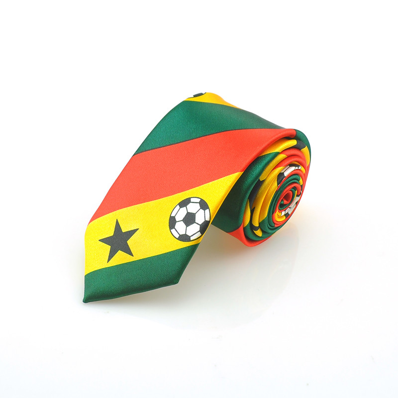 Meeste lipsud Uued 2-tollised laiused mood Kameruuni lipu jalgpalli disainiga lipsud meestele polüestrist kootud peogravata kingitus vabaaja särgid 2020