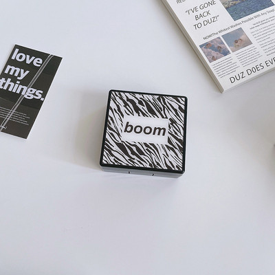 Cutie pentru lentile de contact pentru bărbați, stil minimalist 2021, model zebră și model în carouri, stil unisex